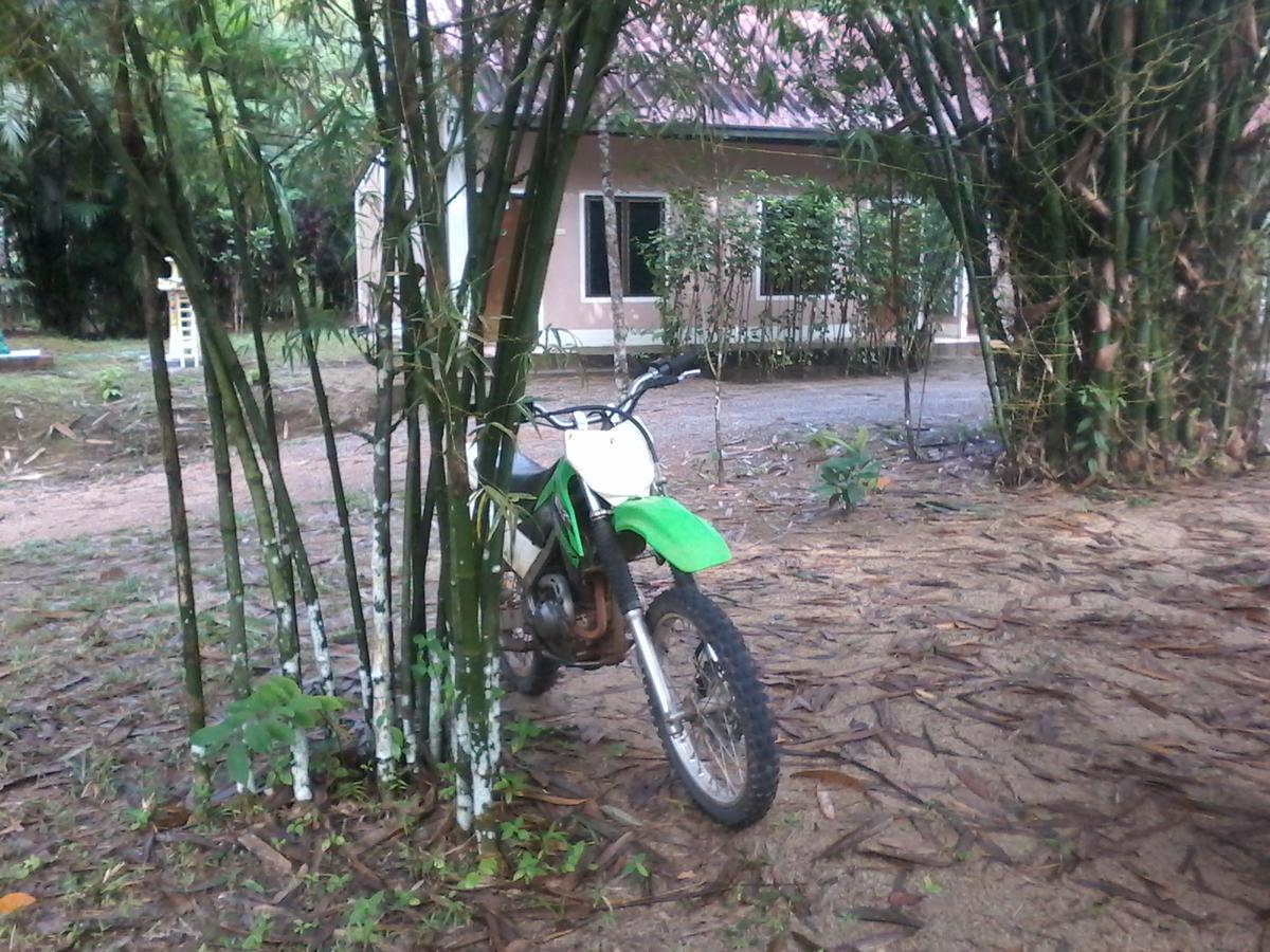 Suan Bang Bon Guest House Plai Phraya Екстериор снимка