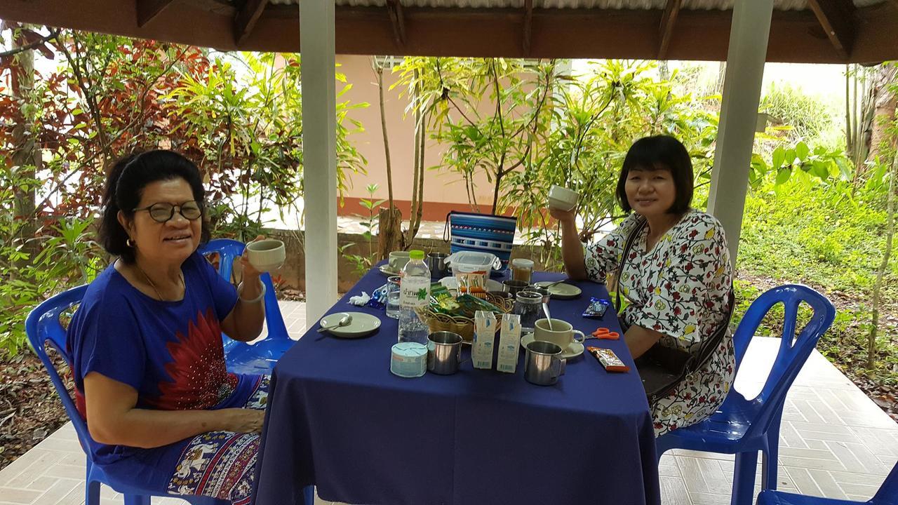 Suan Bang Bon Guest House Plai Phraya Екстериор снимка